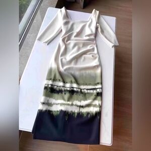 NWOT scoop neck long sleeve midi dress